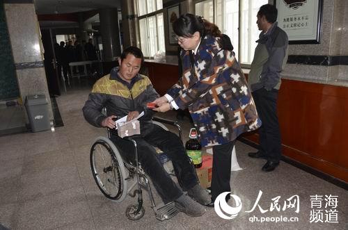 西寧城中區(qū)法院公開兌現(xiàn)120余萬元執(zhí)行案款