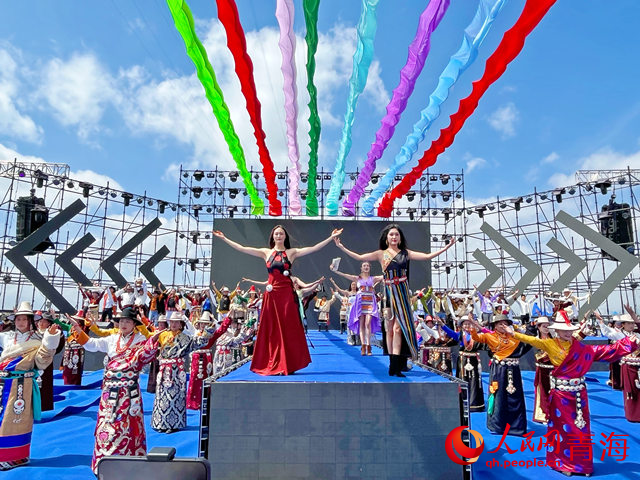 開幕式現(xiàn)場。人民網(wǎng) 實(shí)習(xí)生樓佳慧攝