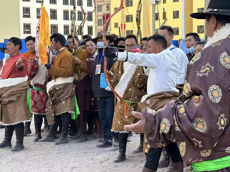 2023年冬季農(nóng)牧民射箭賽。尖扎縣委宣傳部供圖