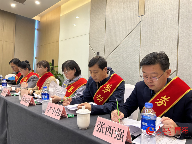座談會現(xiàn)場。人民網(wǎng) 陳明菊攝