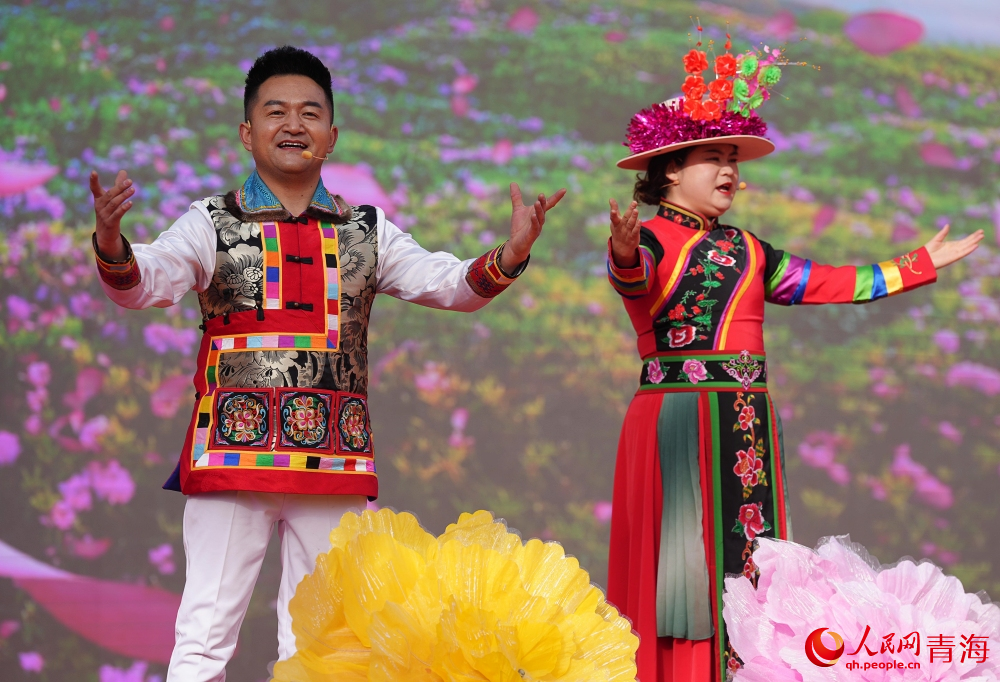 老爺山花兒聯(lián)唱。人民網(wǎng) 陳明菊攝