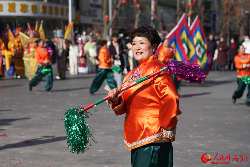 錢棍。人民網(wǎng) 況玉攝